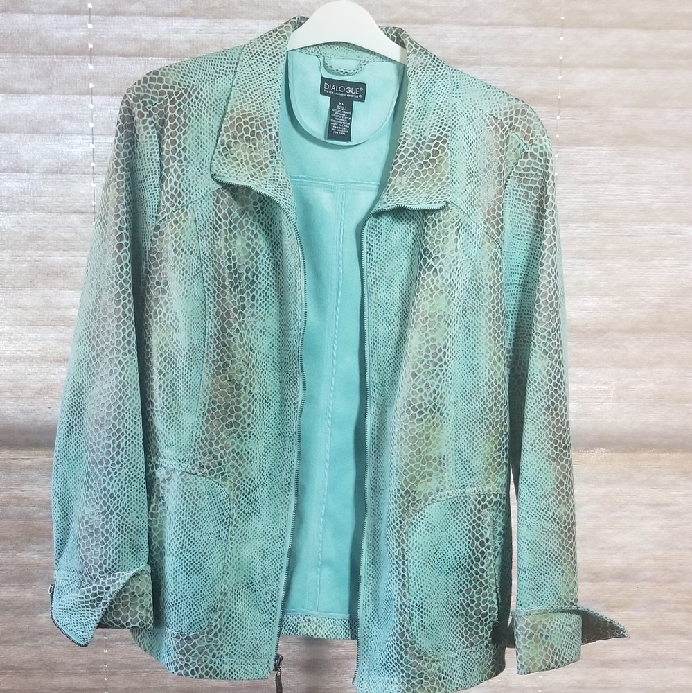 DIALOGUE FAUX SNAKESKIN JACKET XL